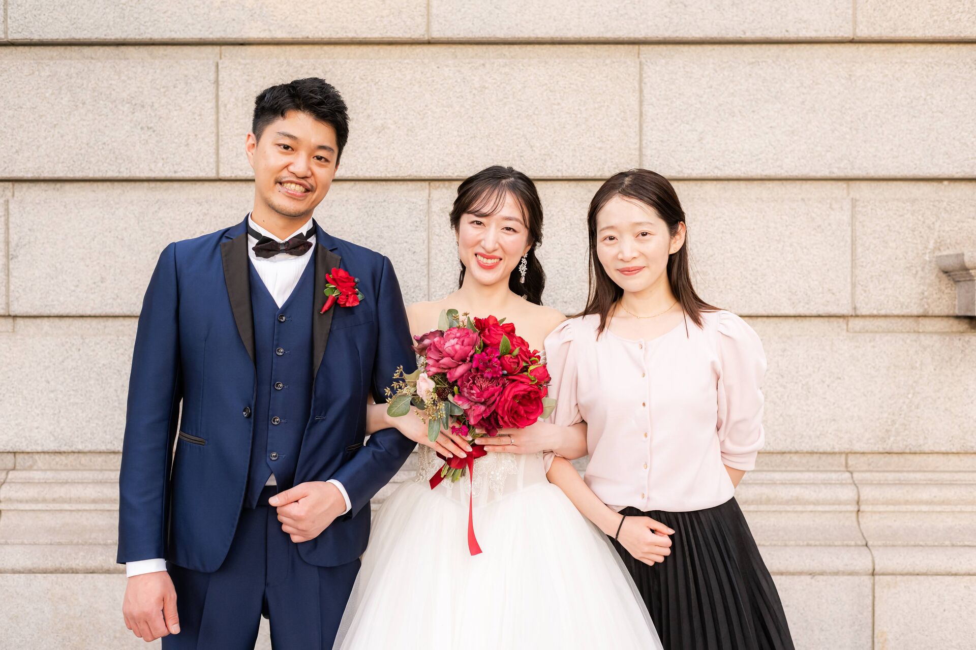 👨‍👩‍👧‍👦両親や家族と迎えるフォトウェディング。写真だけで終わらせない「アルバム」という贈り物